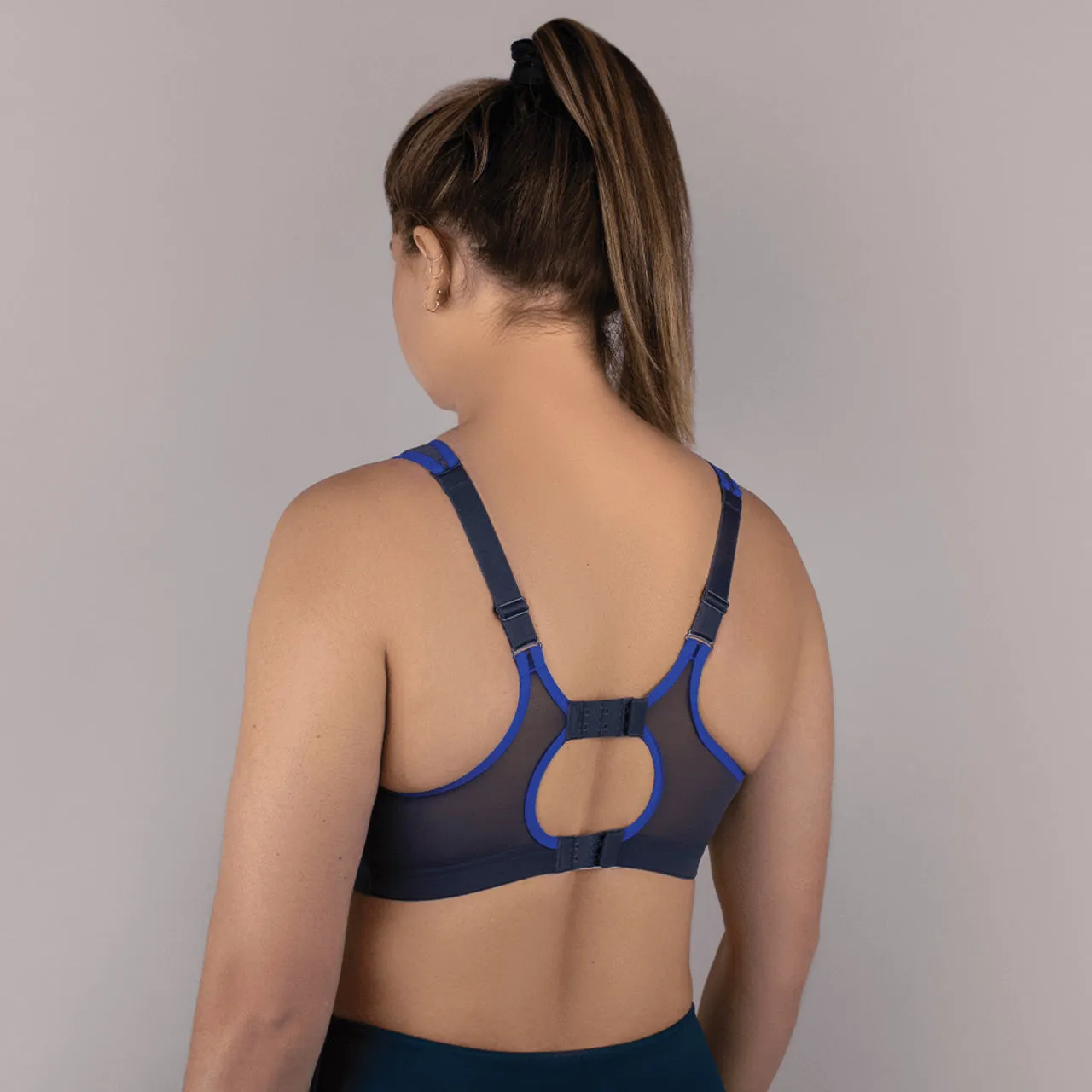 Active Multi Sports Bra In Dark Grey - Shock Absorber