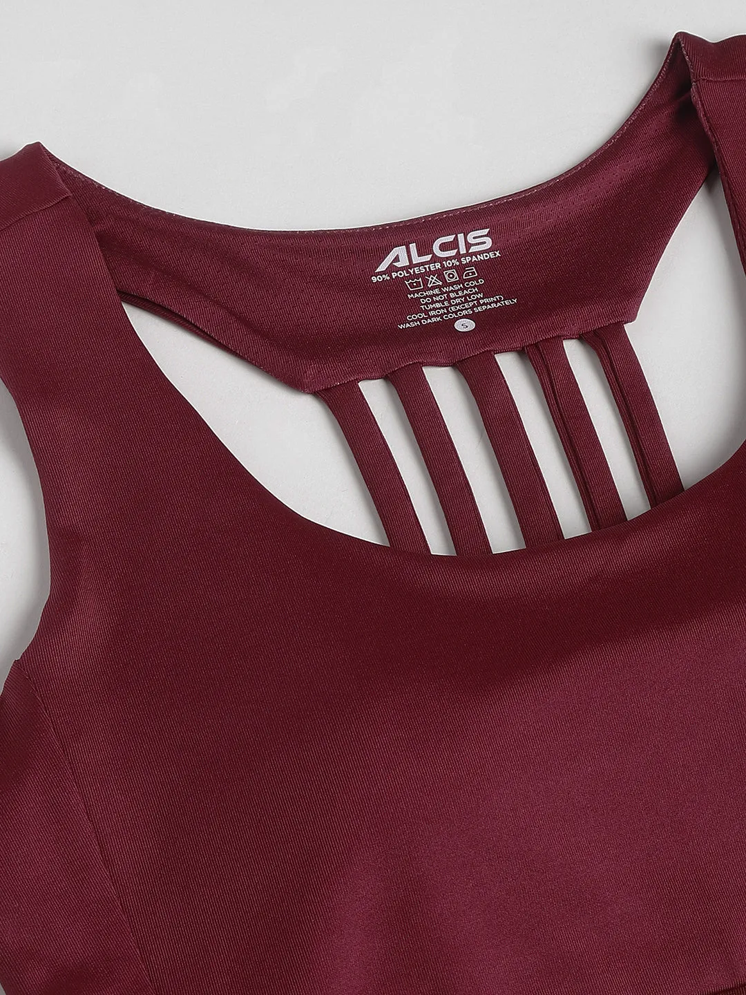 Alcis Women Red Plum Anti-Static Slim-Fit Low-Impact Sports Bra