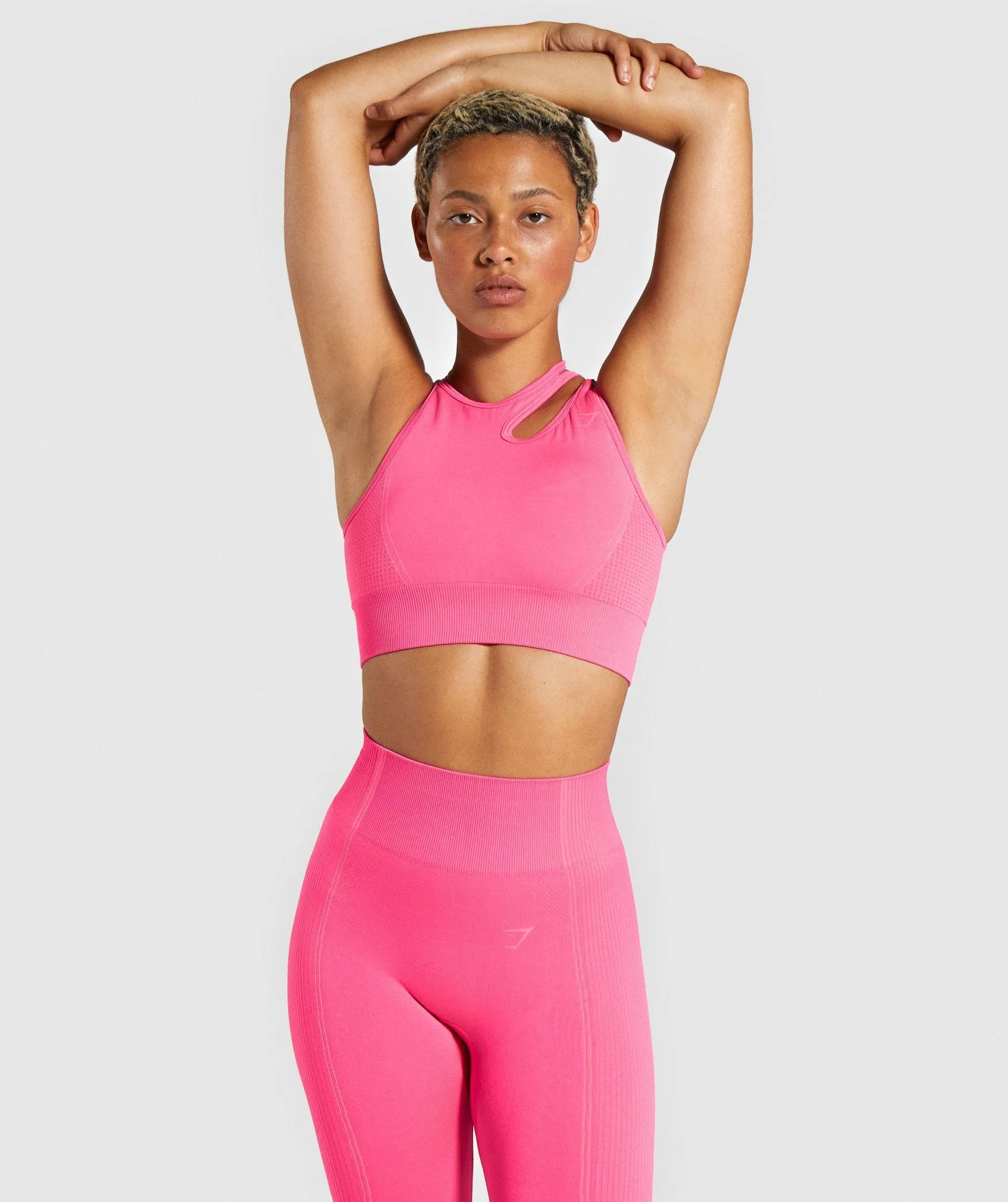 Gymshark Ultra Seamless Sports Bra - Cyber Pink