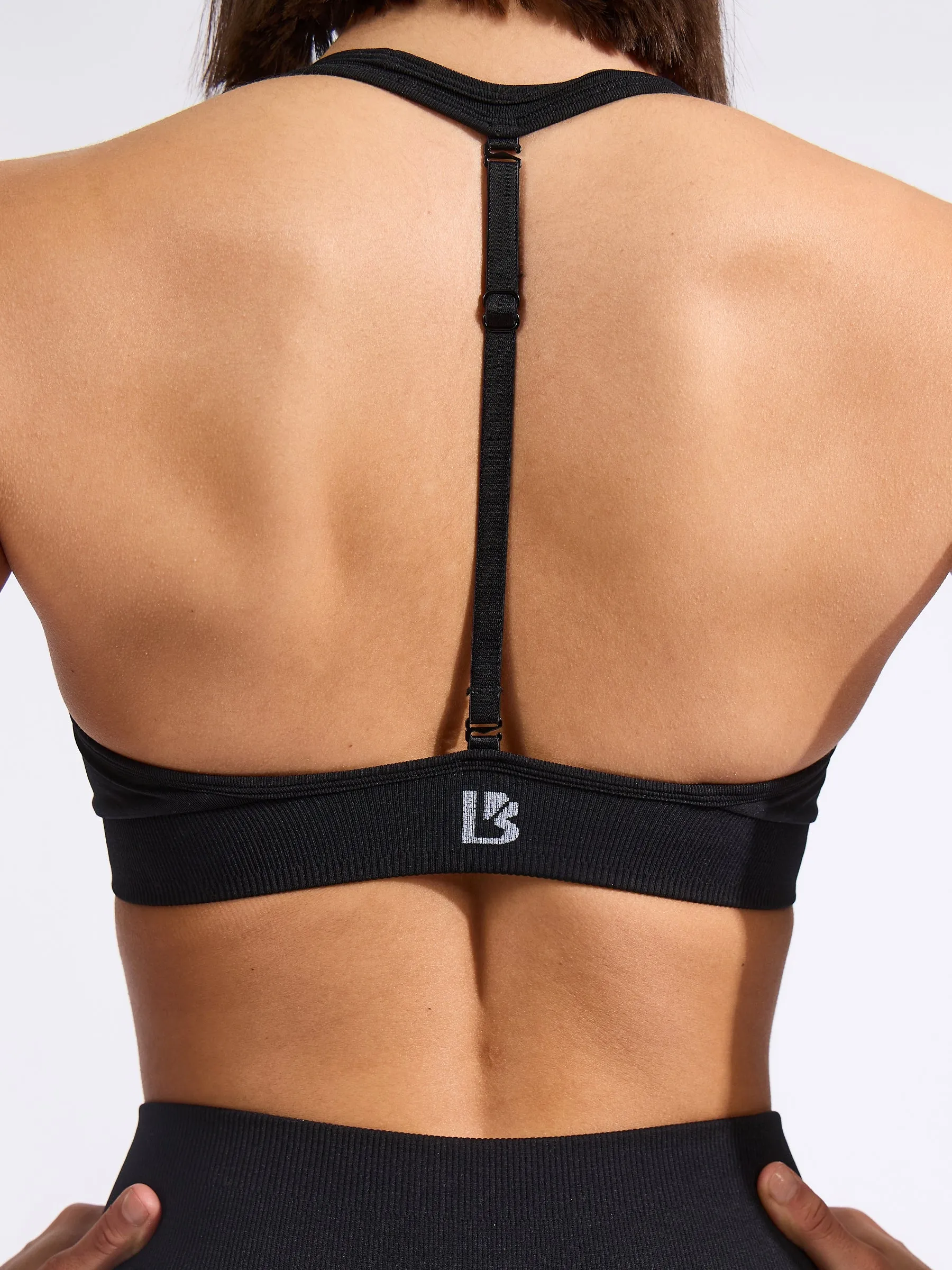 Halter Seamless Sports Bra - Black