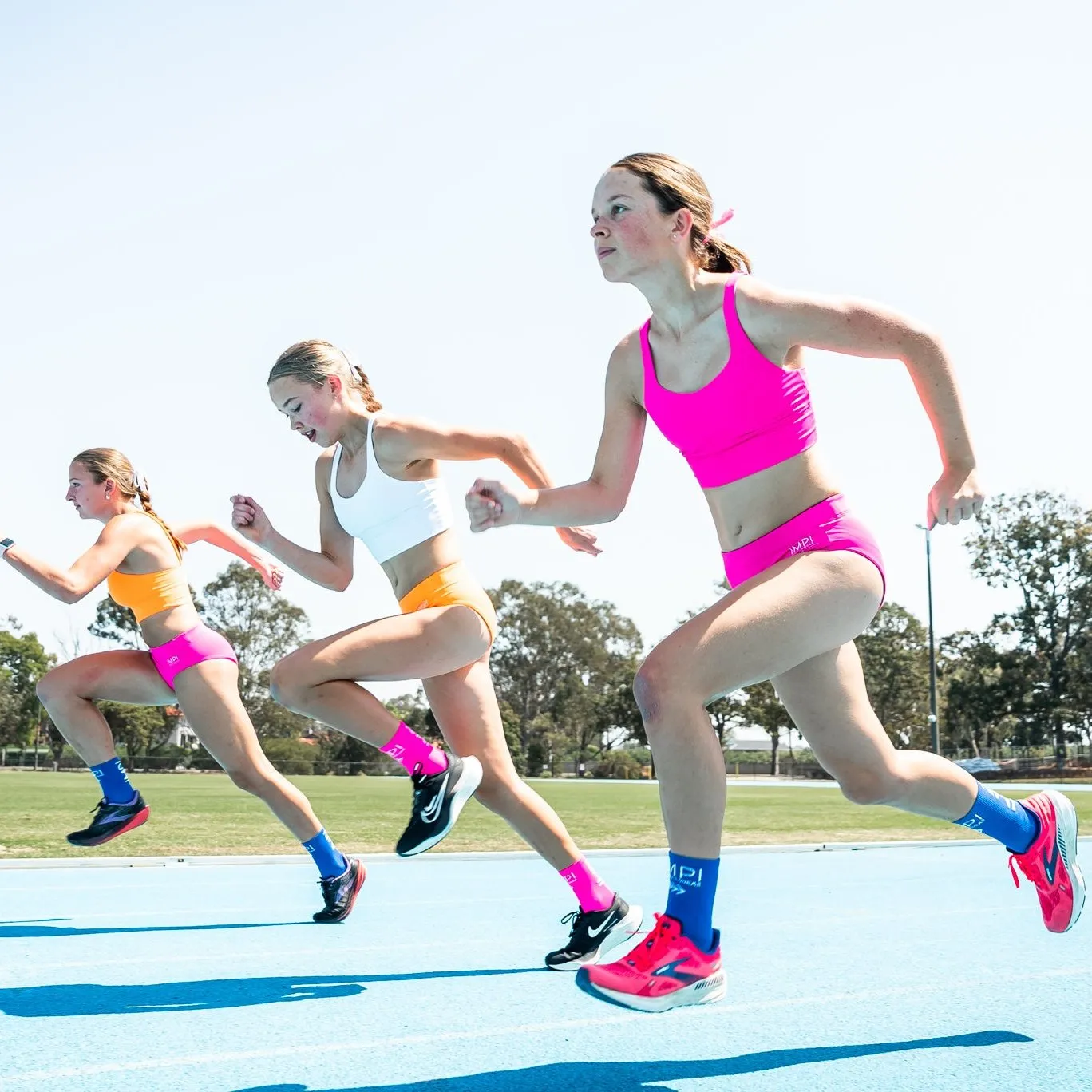 IMPI New Fit Longer Strappy Running Crop - Hot Pink