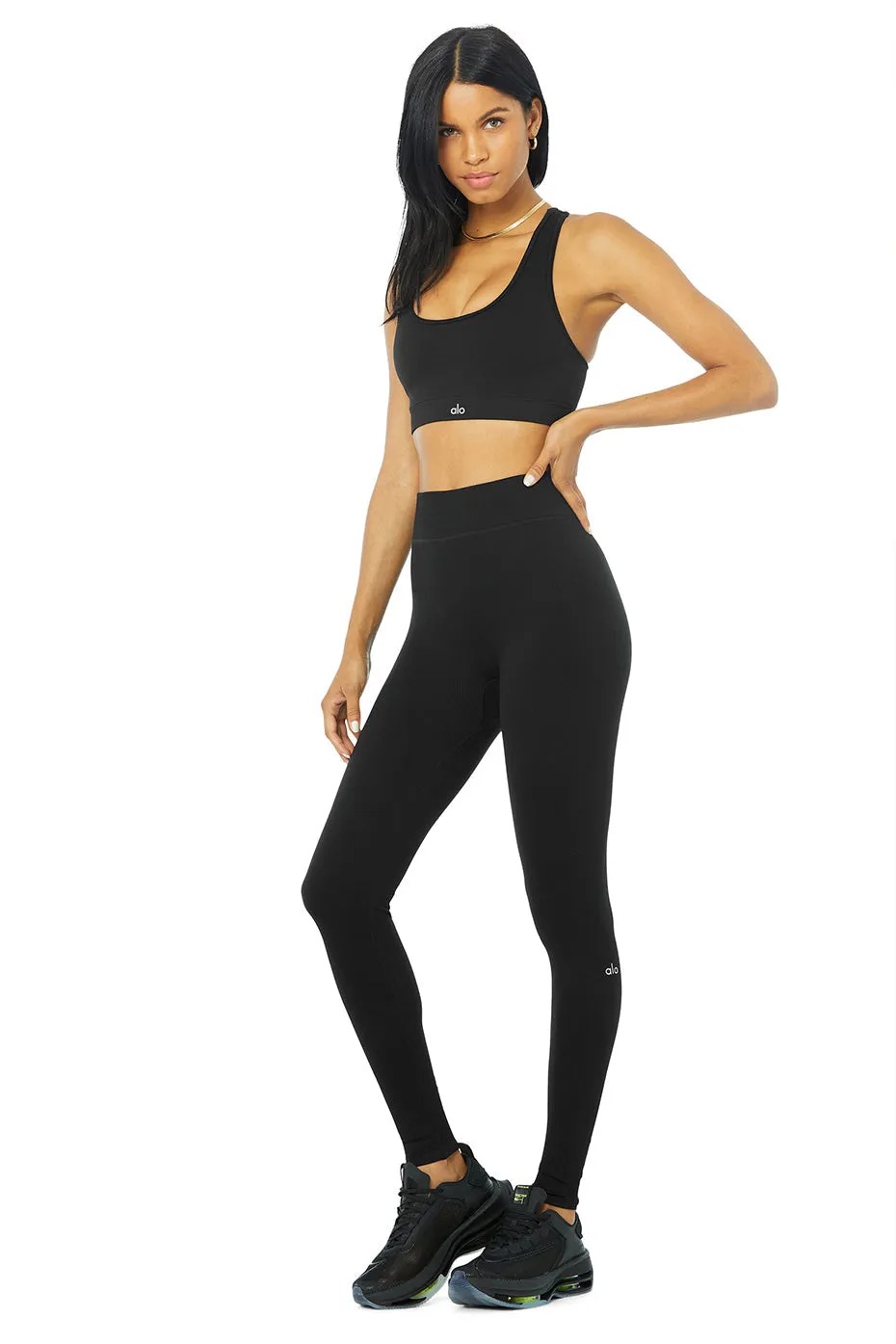 Seamless Ribbed Bra & Seamless High-Waist Ribbed Legging Set