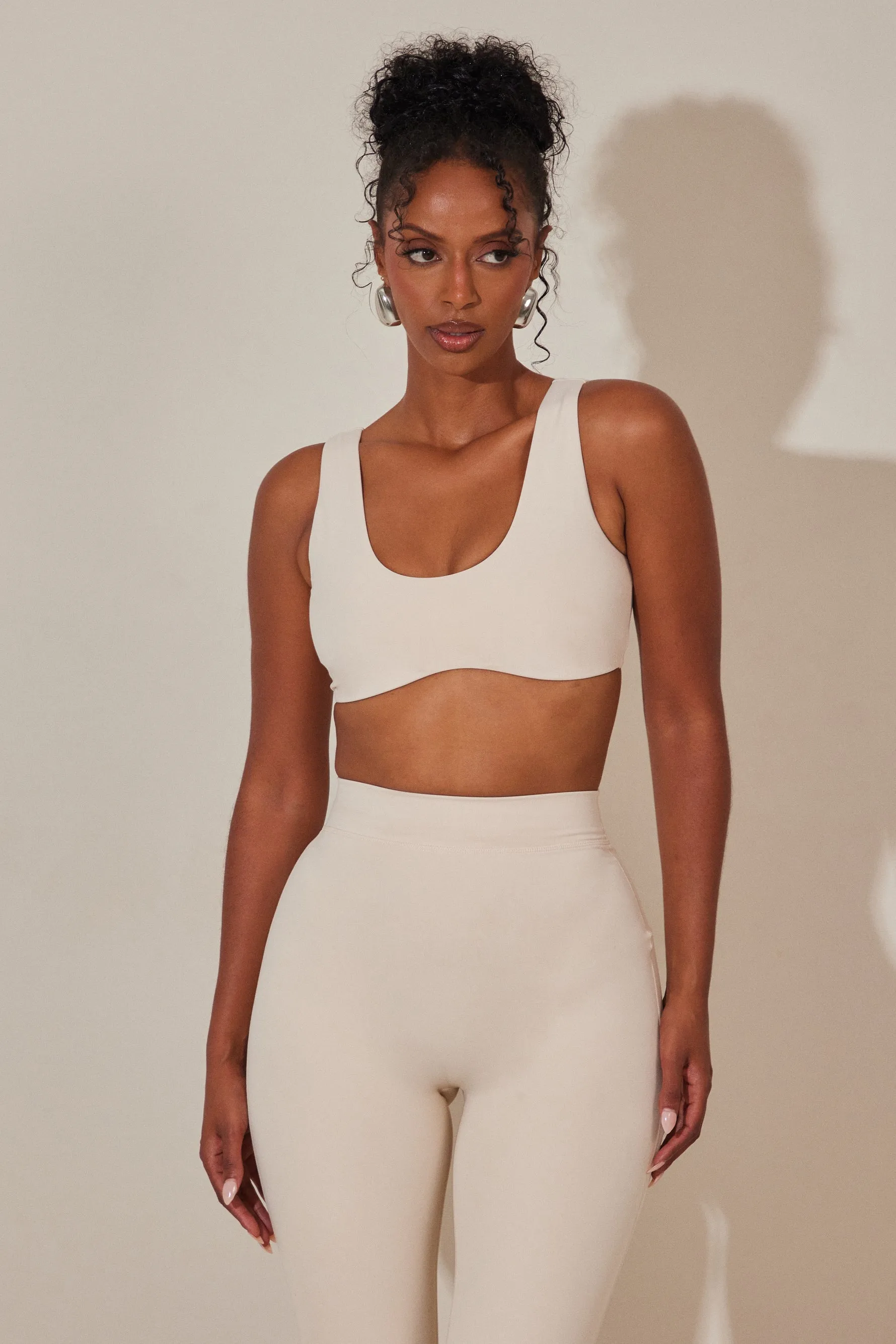 The scoop neck sculpt bralet - Stone